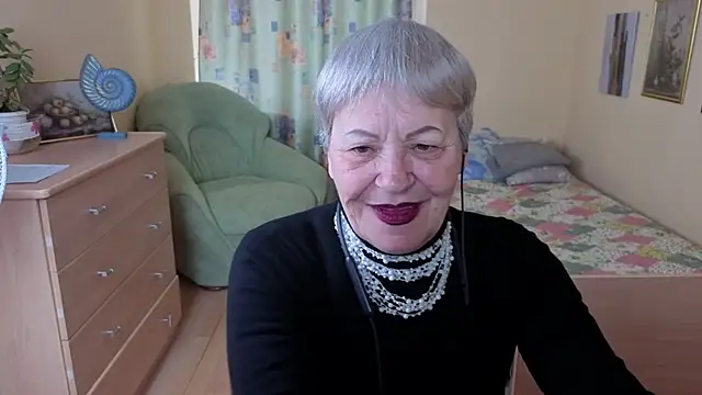 Freya Fable online show from September 29, 2025, 8:08 am