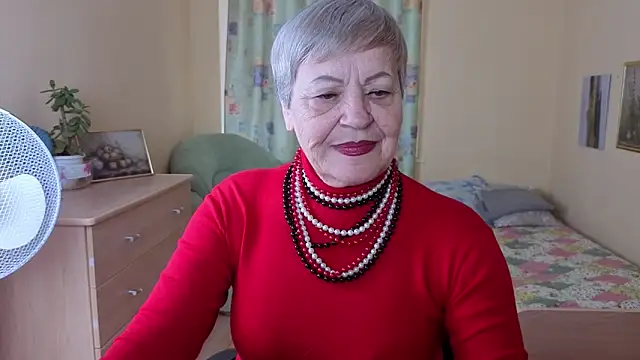 Freya Fable online show from October 9, 2025, 7:39 am