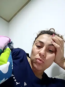 Snapshot of vanessa-titisM chatting on October 11, 2025, 5:17 am vanessa-titisM online show from October 11, 2025, 5:17 am