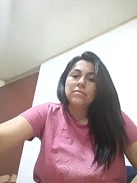 Snapshot of vanessa-titisM chatting on October 26, 2025, 4:51 am vanessa-titisM online show from October 26, 2025, 4:51 am