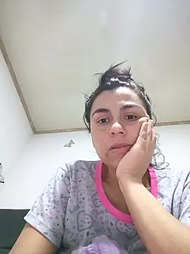 vanessa-titisM online show from February 14, 2026, 5:26 am