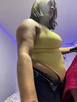 Snapshot of Anabelle_00_ chatting on May 4, 2026, 4:08 am Anabelle 00 online show from May 4, 2026, 4:08 am