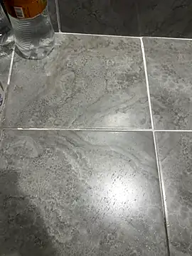 Snapshot of LAZ3R1 chatting on November 26, 2025, 5:14 pm LAZ3R1 online show from November 26, 2025, 5:14 pm