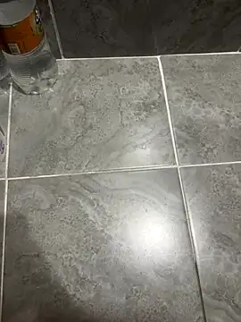 Snapshot of LAZ3R1 chatting on December 13, 2025, 11:21 pm LAZ3R1 online show from December 13, 2025, 11:21 pm