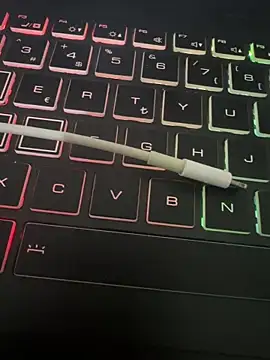 Snapshot of LAZ3R1 chatting on February 3, 2026, 3:50 pm LAZ3R1 online show from February 3, 2026, 3:50 pm