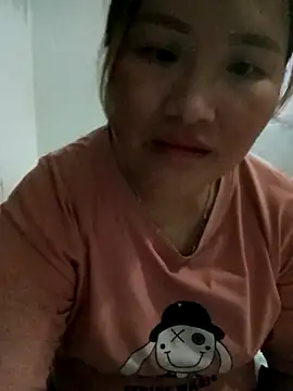 Snapshot of Tamara-a chatting on April 19, 2026, 11:31 am Tamara-a online show from April 19, 2026, 11:31 am
