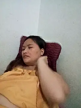 Snapshot of Tamara-a chatting on May 13, 2026, 1:30 pm Tamara-a online show from May 13, 2026, 1:30 pm