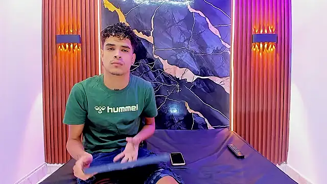 Lucky boys  X online show from September 13, 2025, 12:05 pm