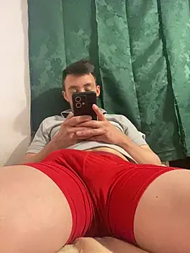 Snapshot of eslabon19 chatting on January 15, 2026, 3:44 am eslabon19 online show from January 15, 2026, 3:44 am