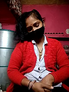 Snapshot of Suman_ji1 chatting on December 13, 2025, 10:37 pm Suman ji1 online show from December 13, 2025, 10:37 pm