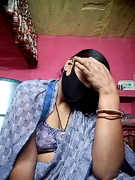 Snapshot of Suman_ji1 chatting on December 14, 2025, 10:42 am Suman ji1 online show from December 14, 2025, 10:42 am