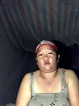 Snapshot of riso-00 chatting on September 15, 2025, 10:10 pm riso-00 online show from September 15, 2025, 10:10 pm