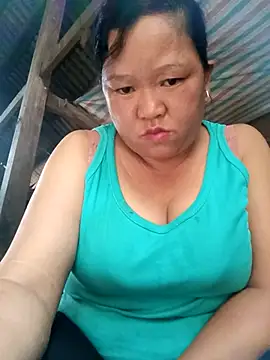 Snapshot of riso-00 chatting on October 20, 2025, 4:35 am riso-00 online show from October 20, 2025, 4:35 am