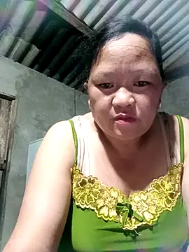 Snapshot of riso-00 chatting on October 29, 2025, 1:13 pm riso-00 online show from October 29, 2025, 1:13 pm