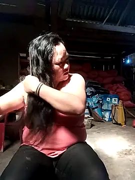 Snapshot of riso-00 chatting on November 7, 2025, 2:55 am riso-00 online show from November 7, 2025, 2:55 am