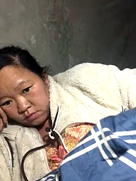 Snapshot of riso-00 chatting on November 29, 2025, 4:21 pm riso-00 online show from November 29, 2025, 4:21 pm