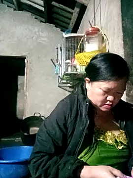 Snapshot of riso-00 chatting on January 7, 2026, 1:46 pm riso-00 online show from January 7, 2026, 1:46 pm