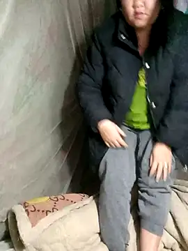 Snapshot of riso-00 chatting on January 9, 2026, 10:55 pm riso-00 online show from January 9, 2026, 10:55 pm