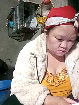 Snapshot of riso-00 chatting on January 15, 2026, 12:59 am riso-00 online show from January 15, 2026, 12:59 am