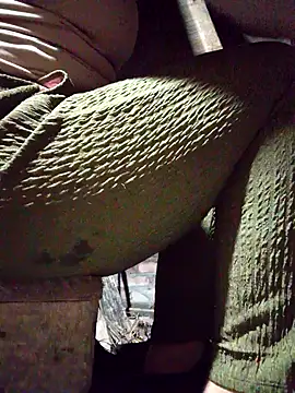 SSexykute3456 online show from November 3, 2025, 10:42 pm