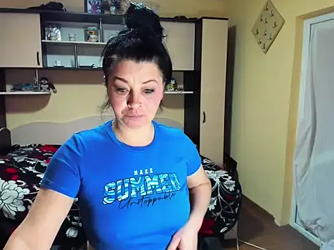 Soffy Skye online show from March 4, 2026, 6:19 am