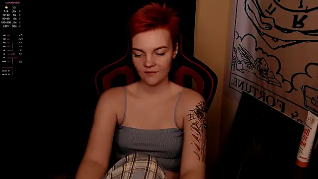 KrisNeal online show from November 7, 2025, 10:15 am