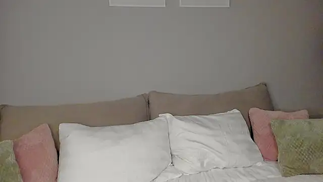 Snapshot of Stefa_Evans chatting on September 17, 2025, 3:35 pm Stefa Evans online show from September 17, 2025, 3:35 pm