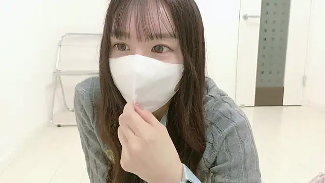  Mia land  online show from February 12, 2026, 1:50 pm