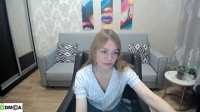 shy hot cat online show from November 6, 2025, 7:09 am