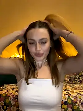 Elizabeth Tay online show from September 30, 2025, 5:18 pm