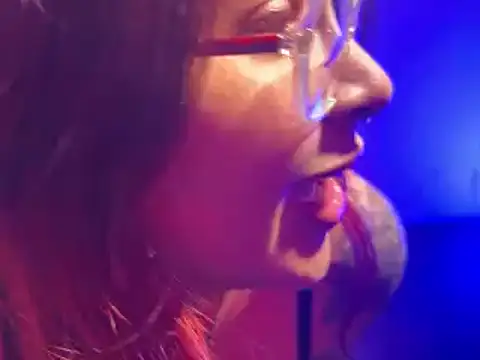 Snapshot of Hannahtwerk chatting on October 7, 2025, 8:44 am Hannahtwerk online show from October 7, 2025, 8:44 am