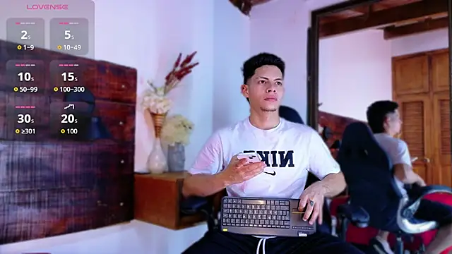 JhosuaVega online show from March 19, 2026, 2:04 am