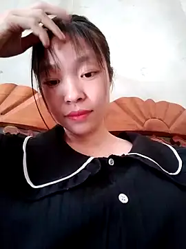 Snapshot of Phuoc_xx chatting on February 28, 2026, 2:12 am Phuoc xx online show from February 28, 2026, 2:12 am