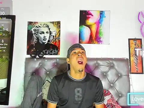 Snapshot of xxKamadevaxx chatting on April 7, 2026, 12:38 pm xxKamadevaxx online show from April 7, 2026, 12:38 pm