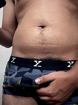 Snapshot of engineerboy14 chatting on October 6, 2025, 7:00 pm engineerboy14 online show from October 6, 2025, 7:00 pm