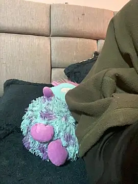 Snapshot of NaytonFreeman chatting on January 15, 2026, 12:21 pm NaytonFreeman online show from January 15, 2026, 12:21 pm