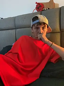 Snapshot of NaytonFreeman chatting on February 26, 2026, 12:15 pm NaytonFreeman online show from February 26, 2026, 12:15 pm