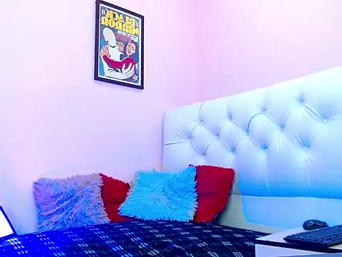 Snapshot of EL_VENEZOLANO_22CM chatting on October 30, 2025, 4:08 pm EL VENEZOLANO 22CM online show from October 30, 2025, 4:08 pm