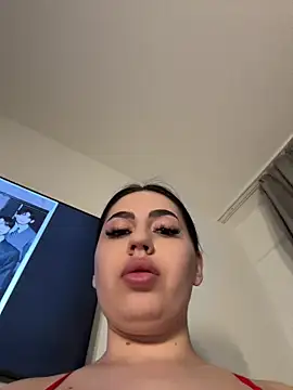 Snapshot of Andrestarr chatting on May 2, 2026, 1:21 am Andrestarr online show from May 2, 2026, 1:21 am