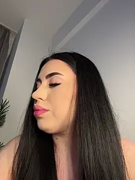 Snapshot of Andrestarr chatting on May 8, 2026, 5:51 pm Andrestarr online show from May 8, 2026, 5:51 pm