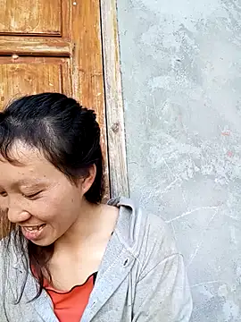 bonnie-00 online show from September 19, 2025, 1:51 am