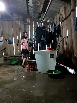 bonnie-00 online show from October 31, 2025, 11:50 pm