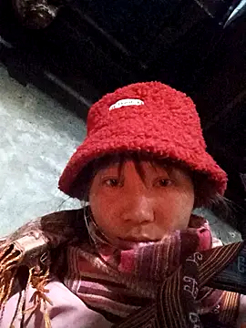 Snapshot of bonnie-00 chatting on February 9, 2026, 2:48 am bonnie-00 online show from February 9, 2026, 2:48 am