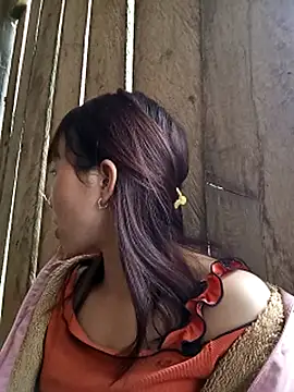 Snapshot of bonnie-00 chatting on February 11, 2026, 3:22 am bonnie-00 online show from February 11, 2026, 3:22 am