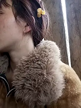 Snapshot of bonnie-00 chatting on February 17, 2026, 4:31 am bonnie-00 online show from February 17, 2026, 4:31 am