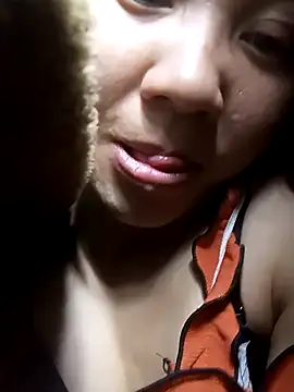 Snapshot of bonnie-00 chatting on February 19, 2026, 2:24 pm bonnie-00 online show from February 19, 2026, 2:24 pm