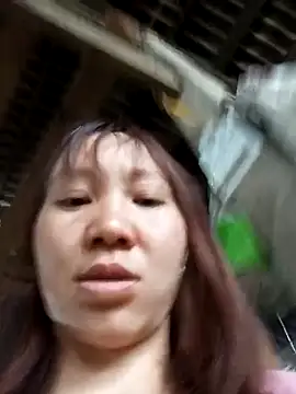 Snapshot of bonnie-00 chatting on March 4, 2026, 4:51 am bonnie-00 online show from March 4, 2026, 4:51 am