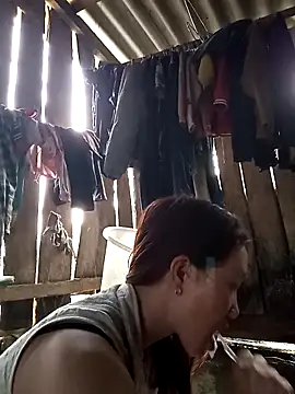 Snapshot of bonnie-00 chatting on April 6, 2026, 11:38 pm bonnie-00 online show from April 6, 2026, 11:38 pm