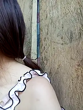 Snapshot of bonnie-00 chatting on April 12, 2026, 1:54 am bonnie-00 online show from April 12, 2026, 1:54 am