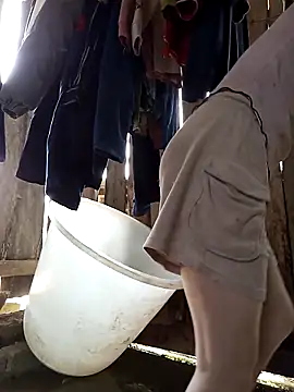 Snapshot of bonnie-00 chatting on April 14, 2026, 4:18 am bonnie-00 online show from April 14, 2026, 4:18 am